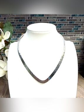 Hammered .tribal 925 Sterling silver necklace